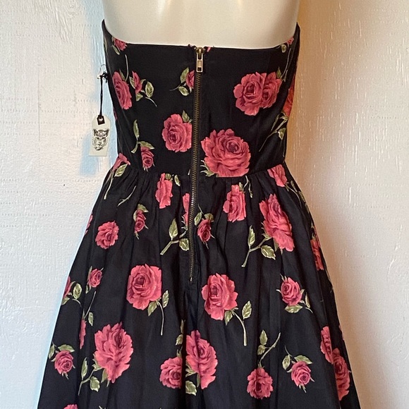 NWTS Forever 21 Strapless Dress - Picture 4 of 8